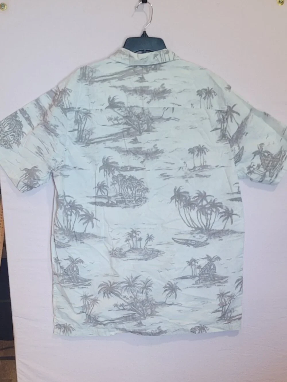 Men's Hawaiian Shirt XL SOLITUDE Gray White Cotton Short Slve Button Down Pocket